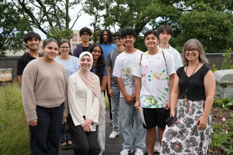 Lambert High School iGEM members visited the hives located on the roof of the Kendeda Building for Innovative Sustainable Design and took part in a question and answer session with Director of the Georgia Tech Urban Honeybee Project Jennifer Leavey.