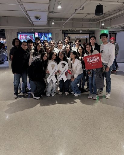 The White Ribbon Project helps show support for those suffering from lung cancer.